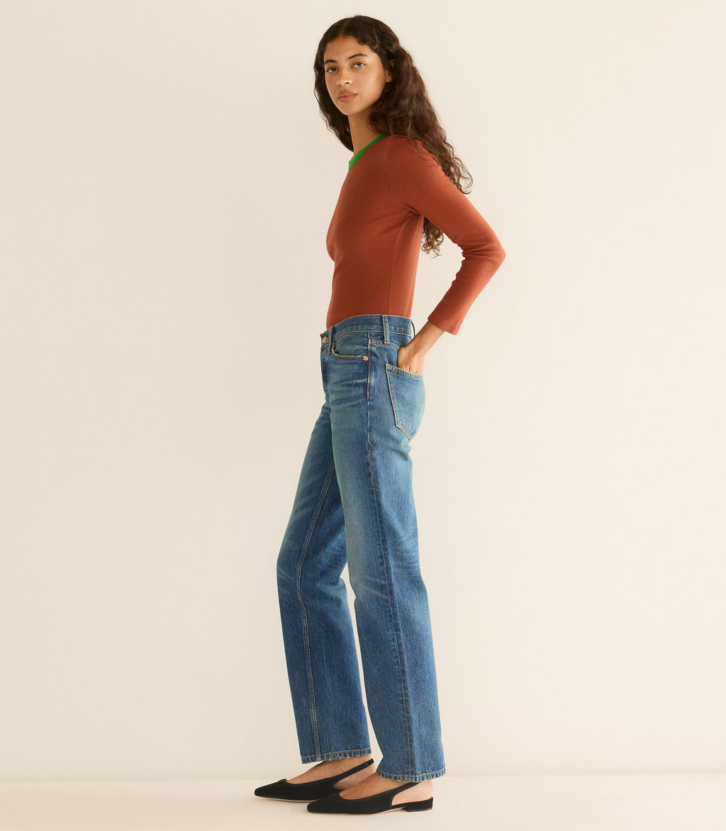 ANNIE TEE -- RED OAK