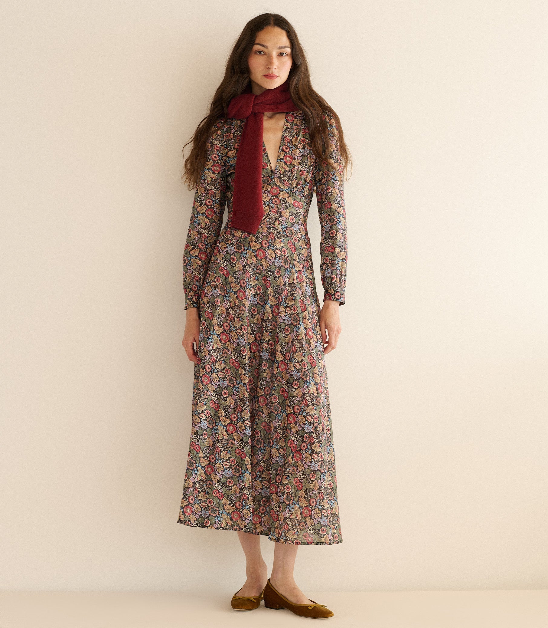 CHARLESTON DRESS -- WILDBERRY THICKET