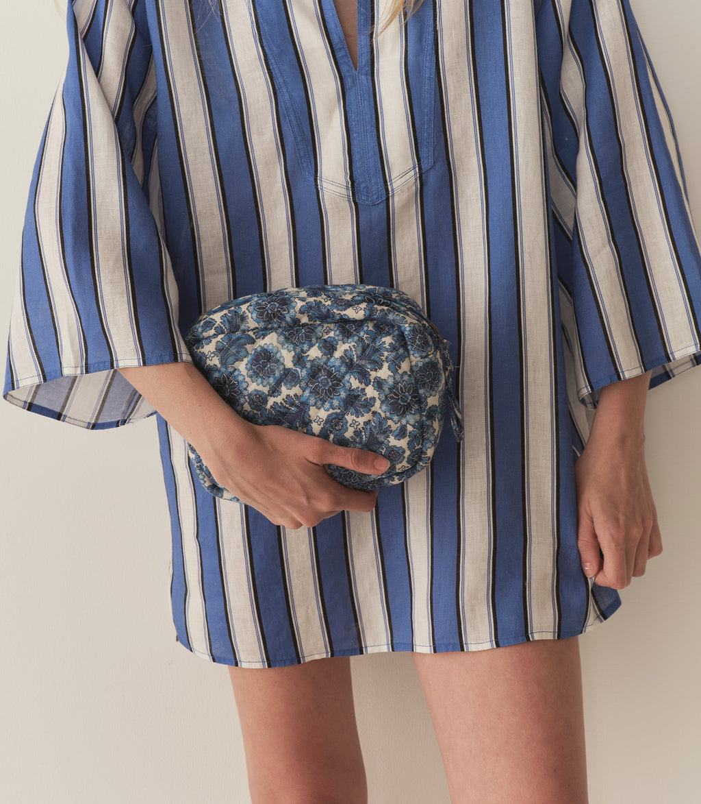 HOLLOWAY POUCH -- BLEU SOLEIL FLEURIT