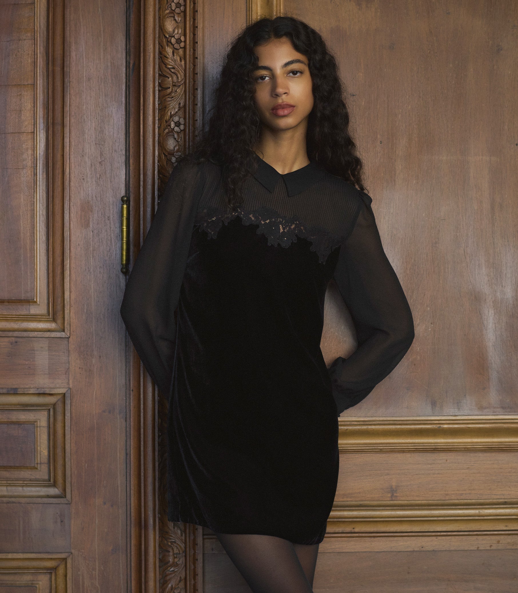 MADELYNNE DRESS -- BLACK