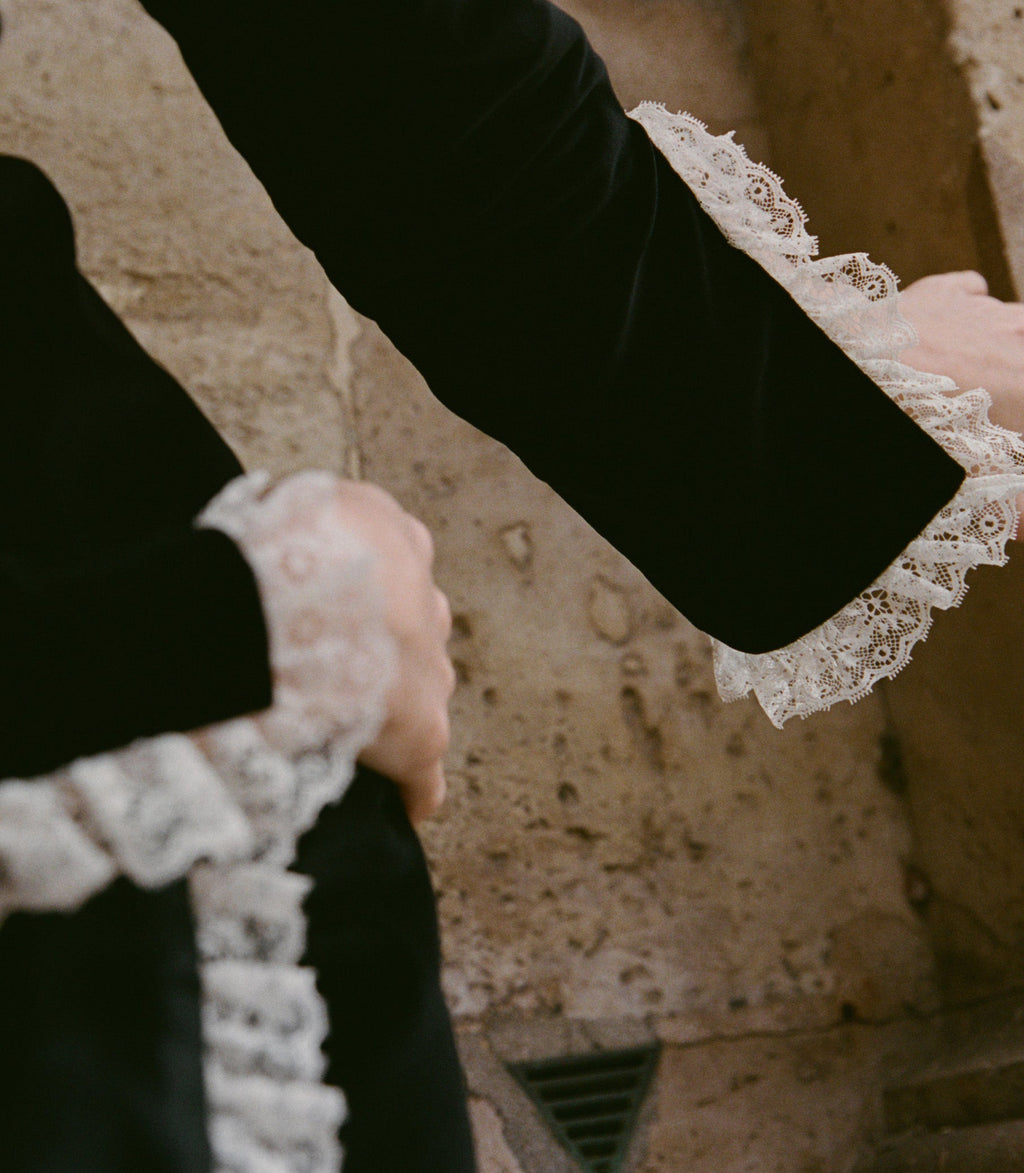 SAVINE DRESS -- BLACK