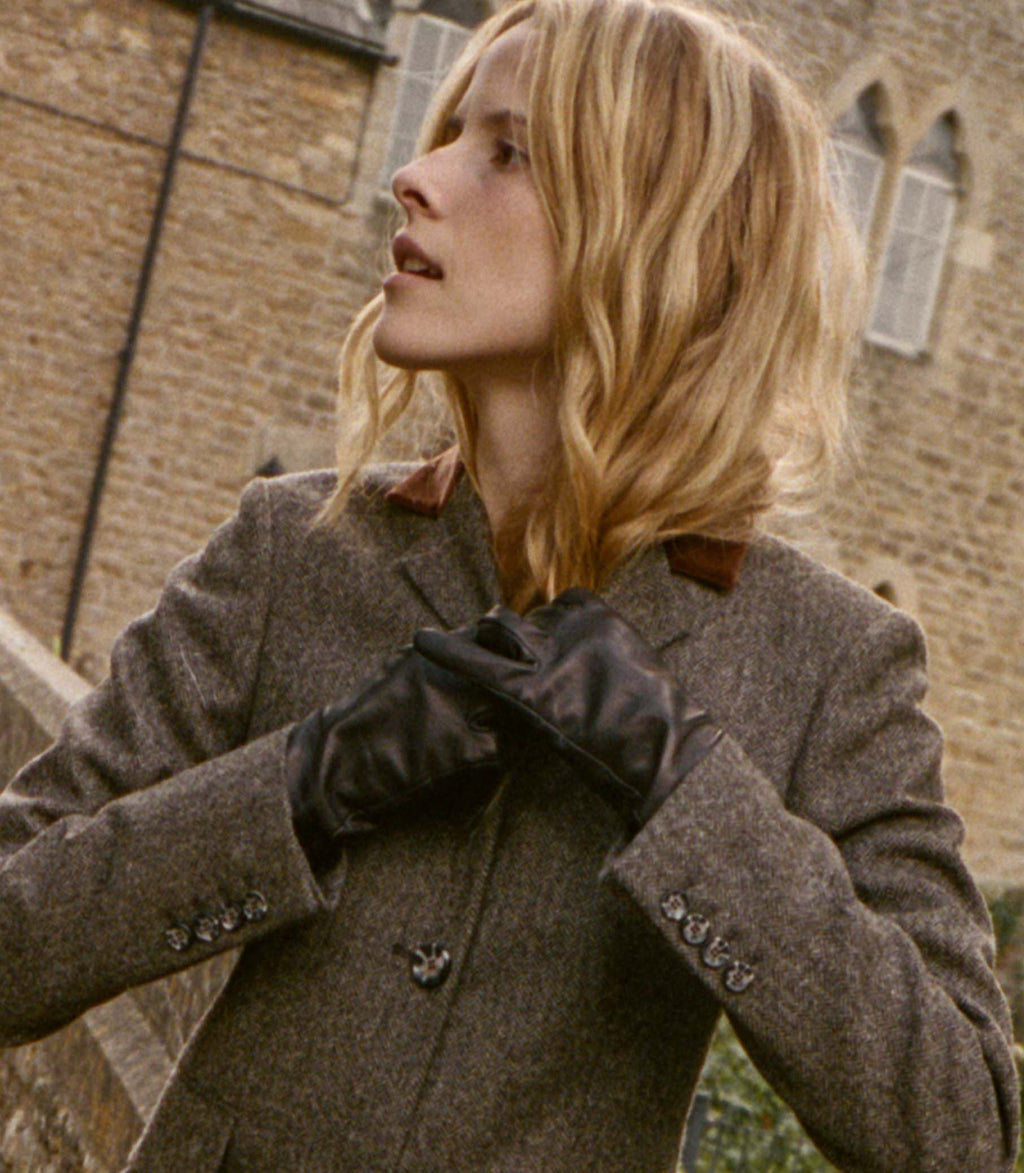 STINE GLOVES -- BLACK LEATHER